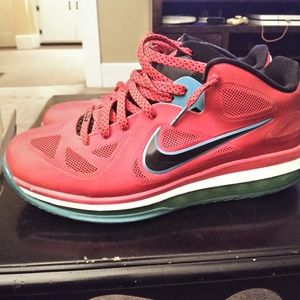 Nike Lebron 9 Low "Liverpool"
